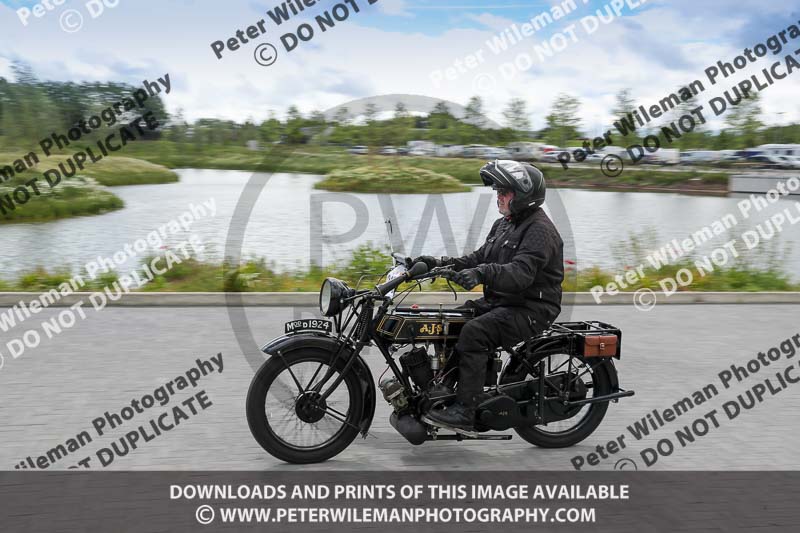 Vintage motorcycle club;eventdigitalimages;no limits trackdays;peter wileman photography;vintage motocycles;vmcc banbury run photographs